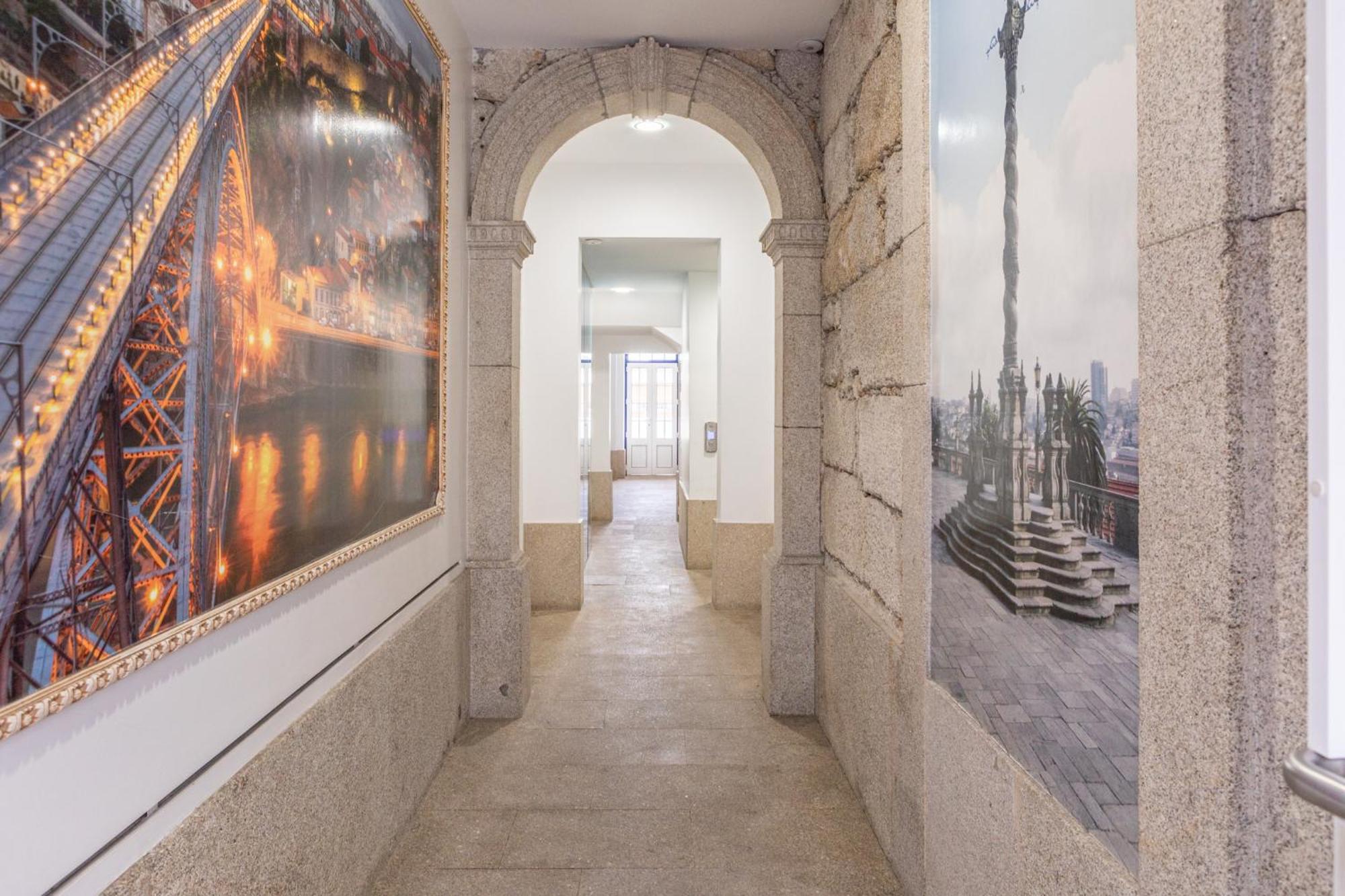Deluxe Spacious Flats W Mezzanine By Host Wise Apartment Porto Exterior foto