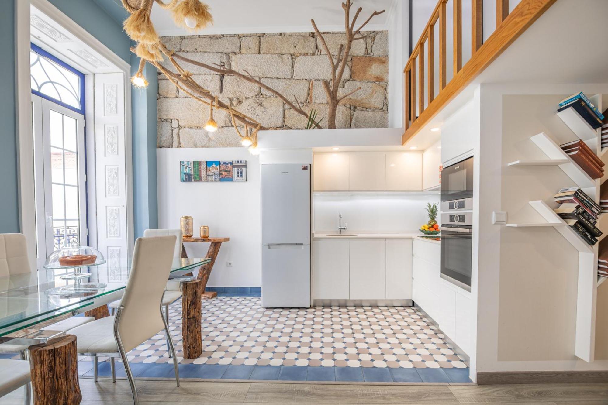 Deluxe Spacious Flats W Mezzanine By Host Wise Apartment Porto Exterior foto