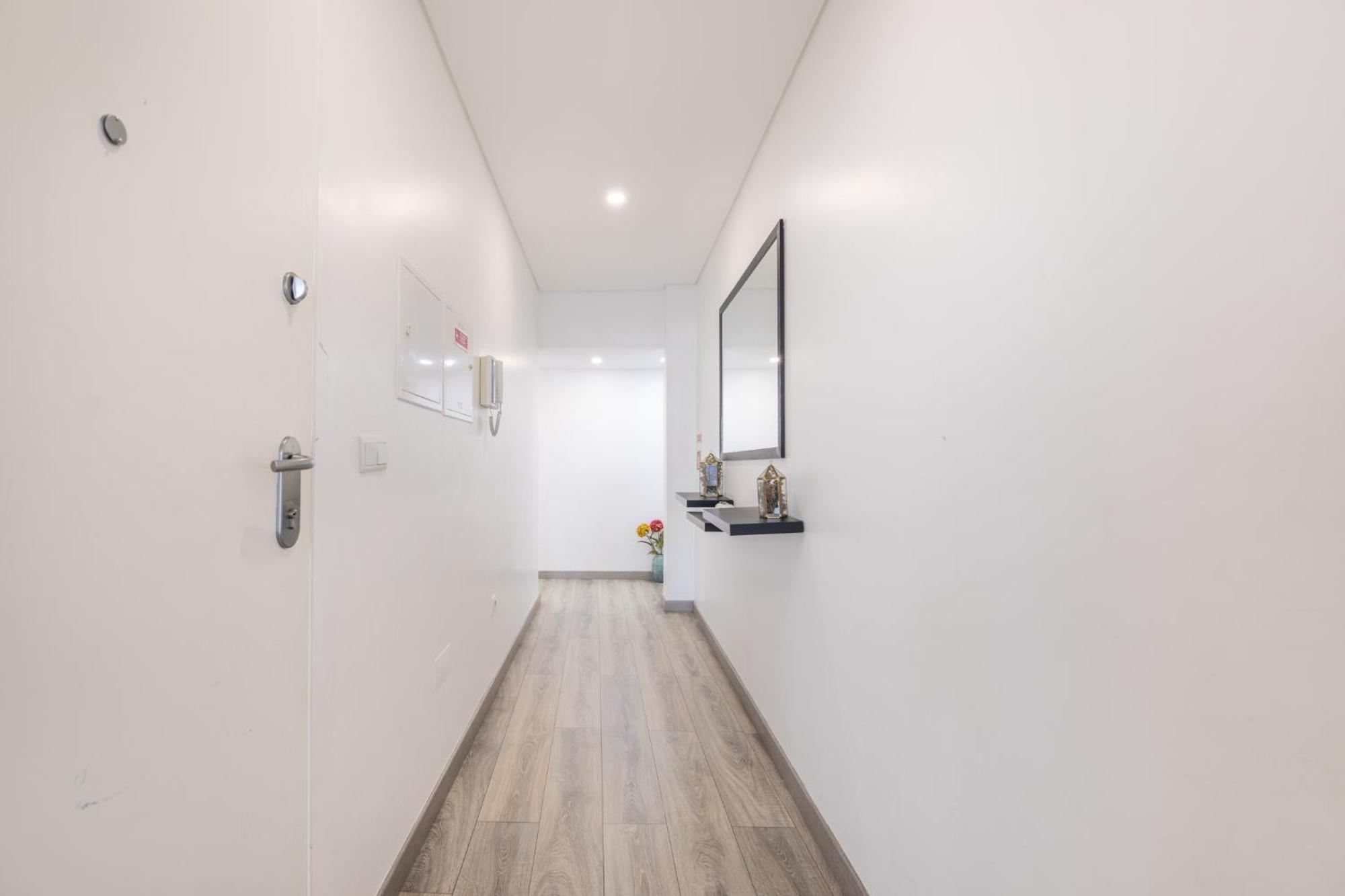 Deluxe Spacious Flats W Mezzanine By Host Wise Apartment Porto Cameră foto