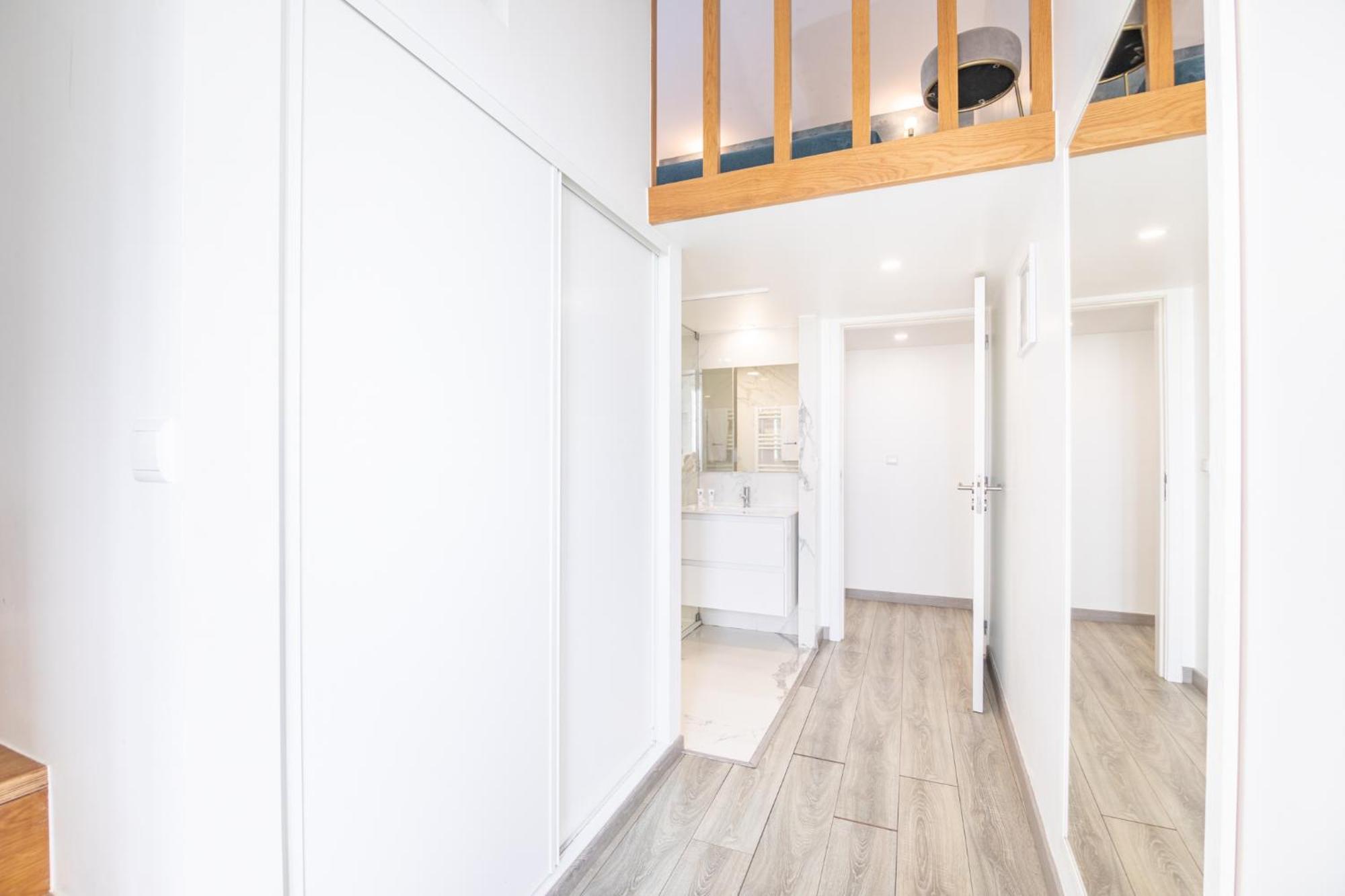 Deluxe Spacious Flats W Mezzanine By Host Wise Apartment Porto Cameră foto