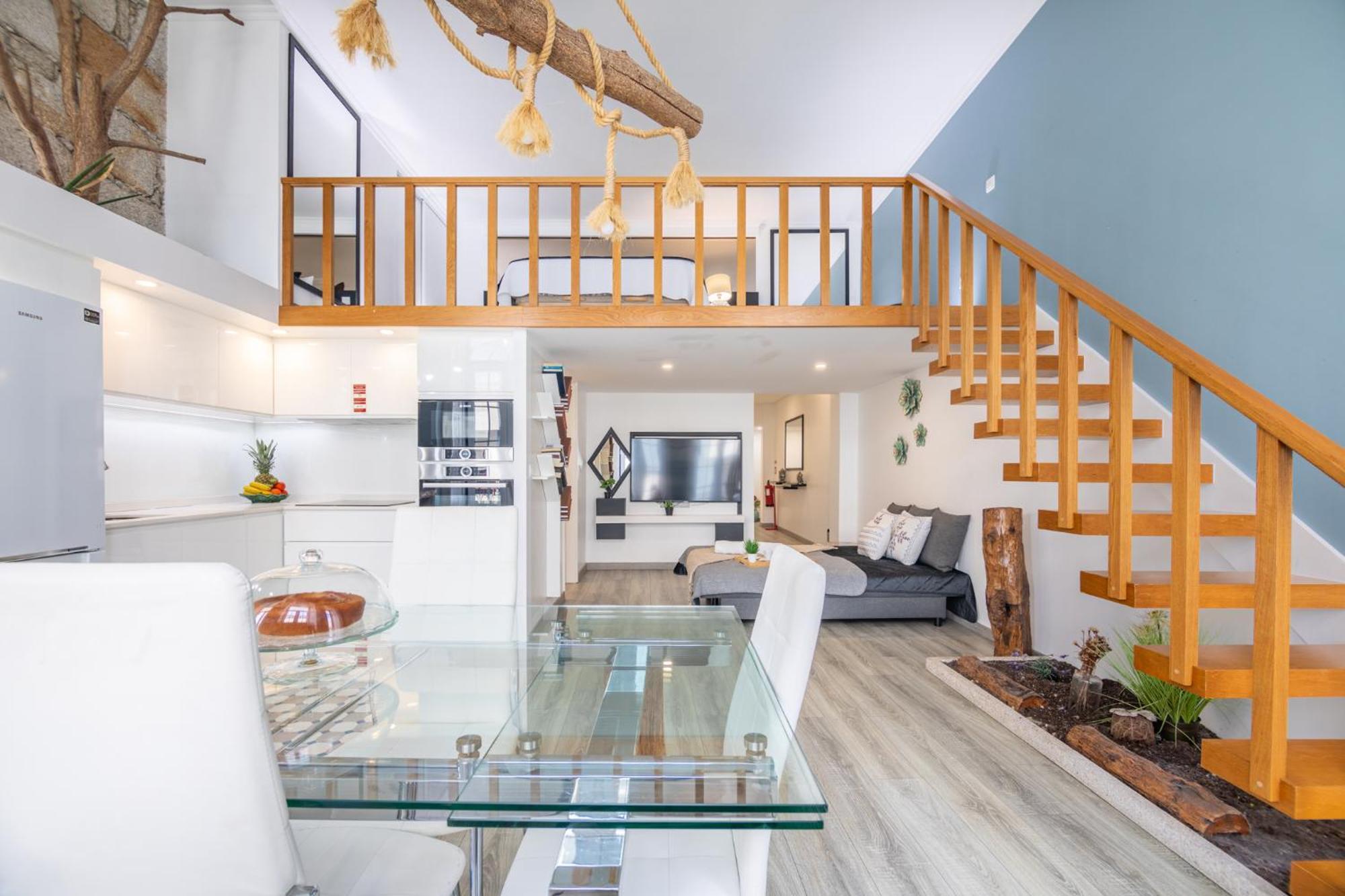 Deluxe Spacious Flats W Mezzanine By Host Wise Apartment Porto Cameră foto